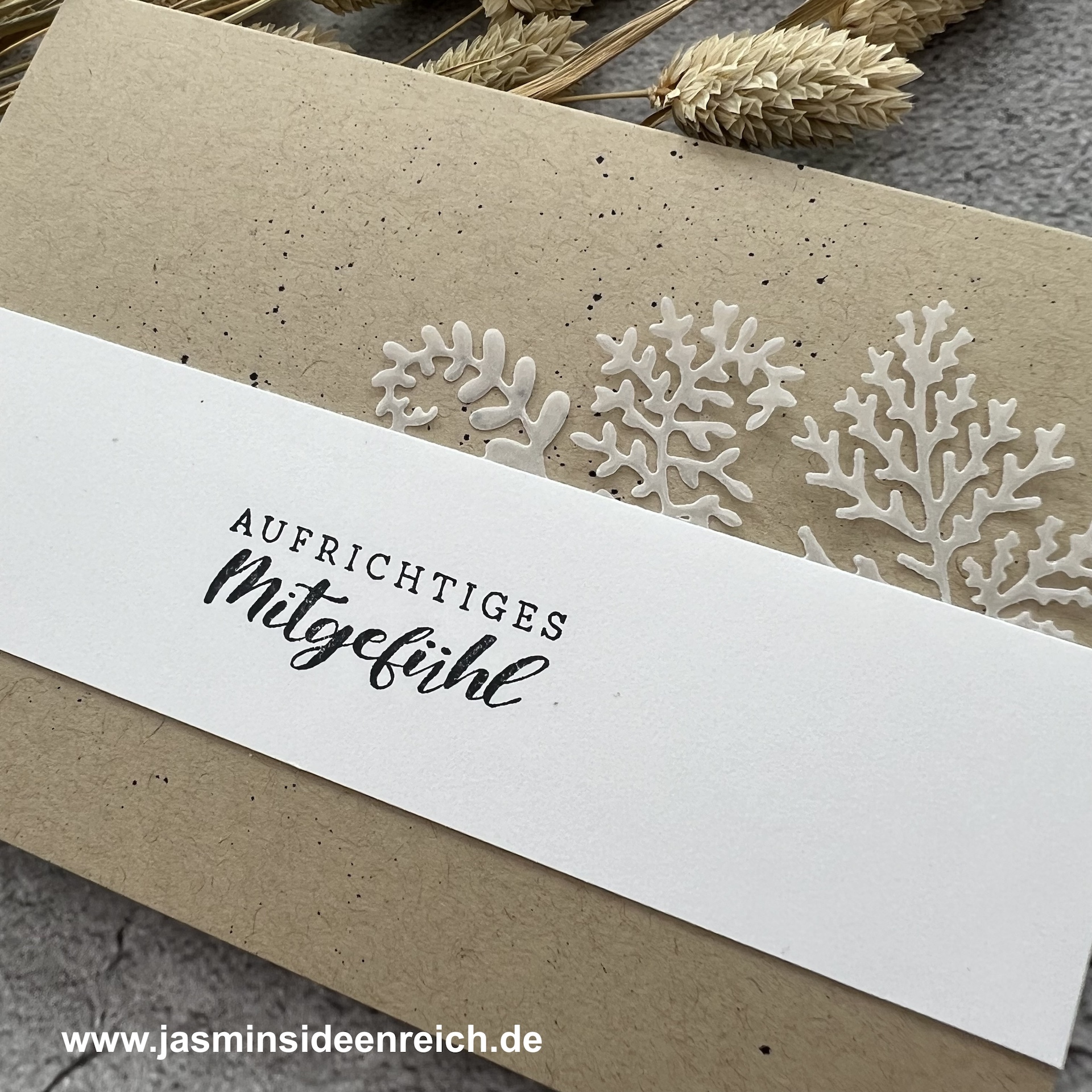 31.01.24 - Karte Savanne mit Pergament 2.jpeg